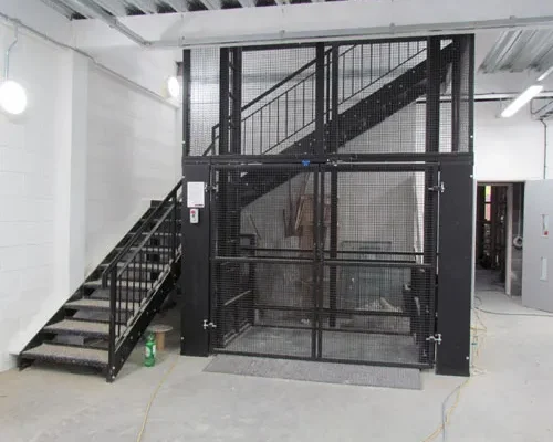 Industrial-Lifts